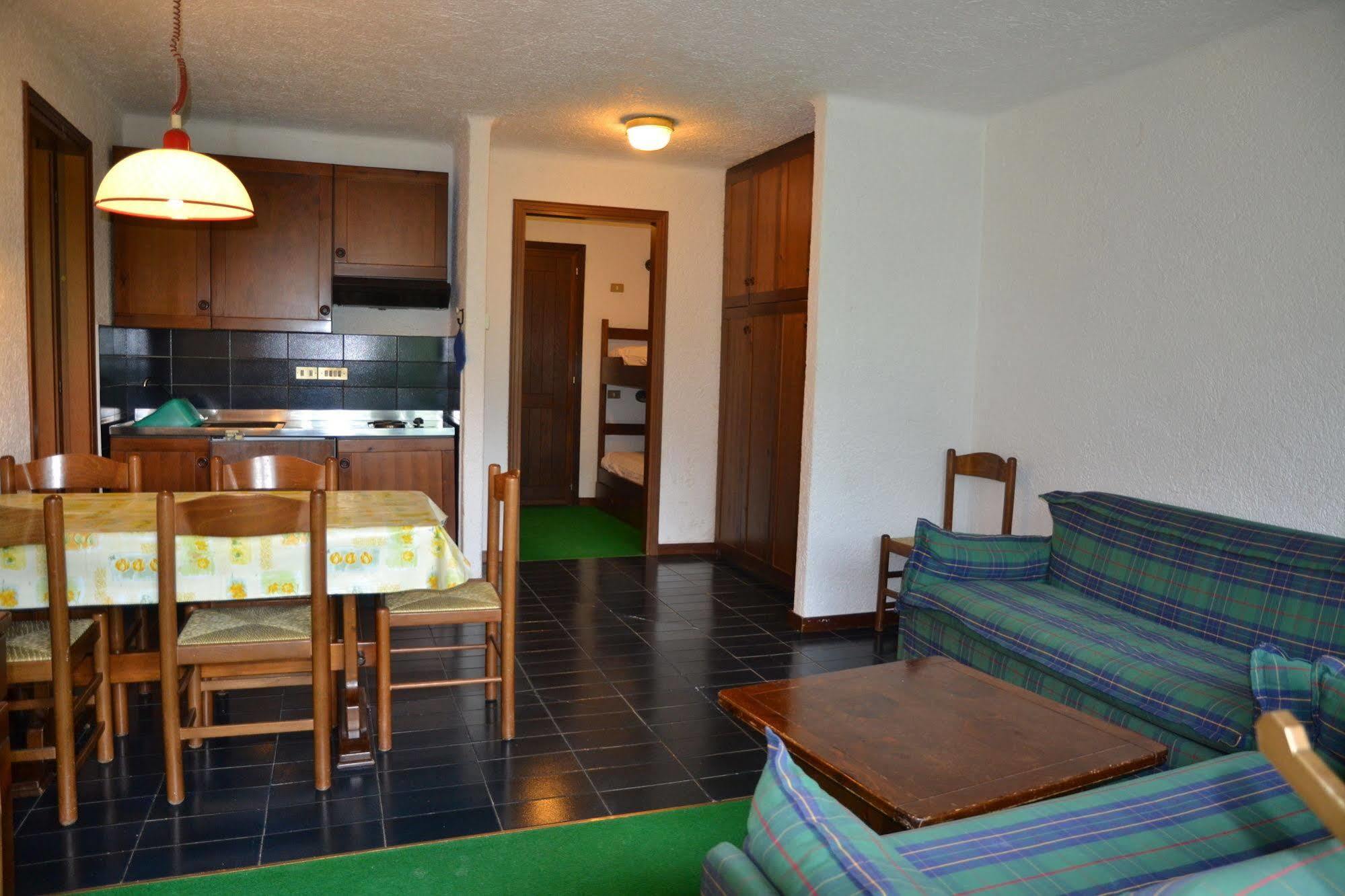 Residence Le Baite Artogne Экстерьер фото